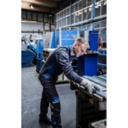 Sweat-shirt col zippé...